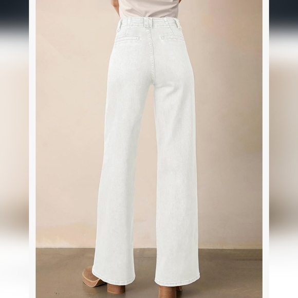Women's White Wide-Leg Jeans - Picture 2 of 16